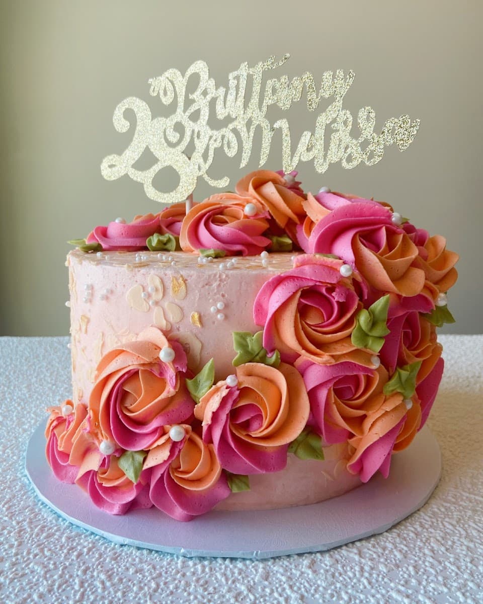 Wedding cake by Happy Cakes
