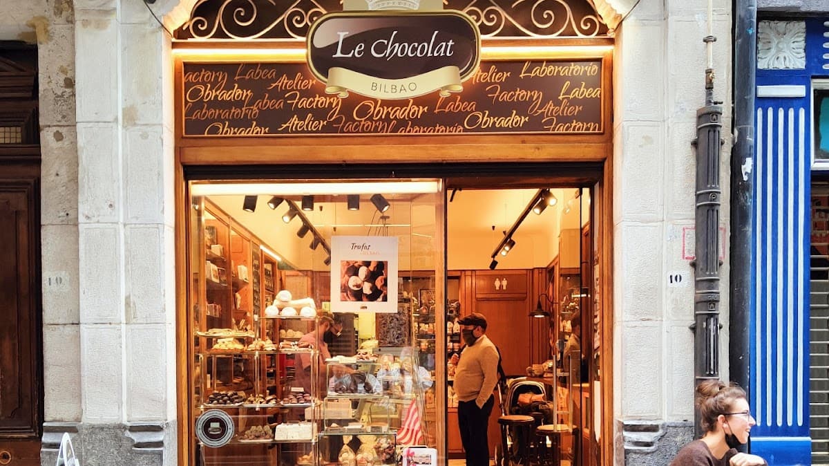 Wedding cake by Le Chocolat Obrador & Café