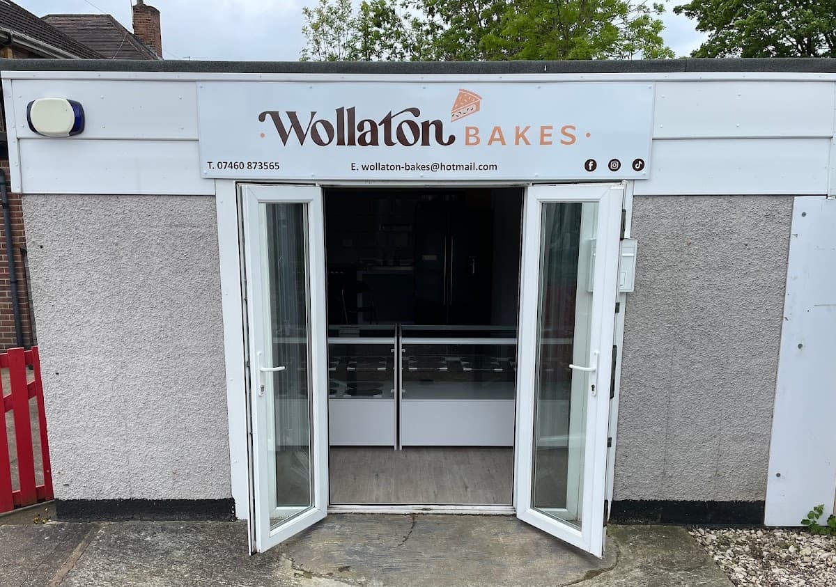 Wedding cake by Wollaton Bakes