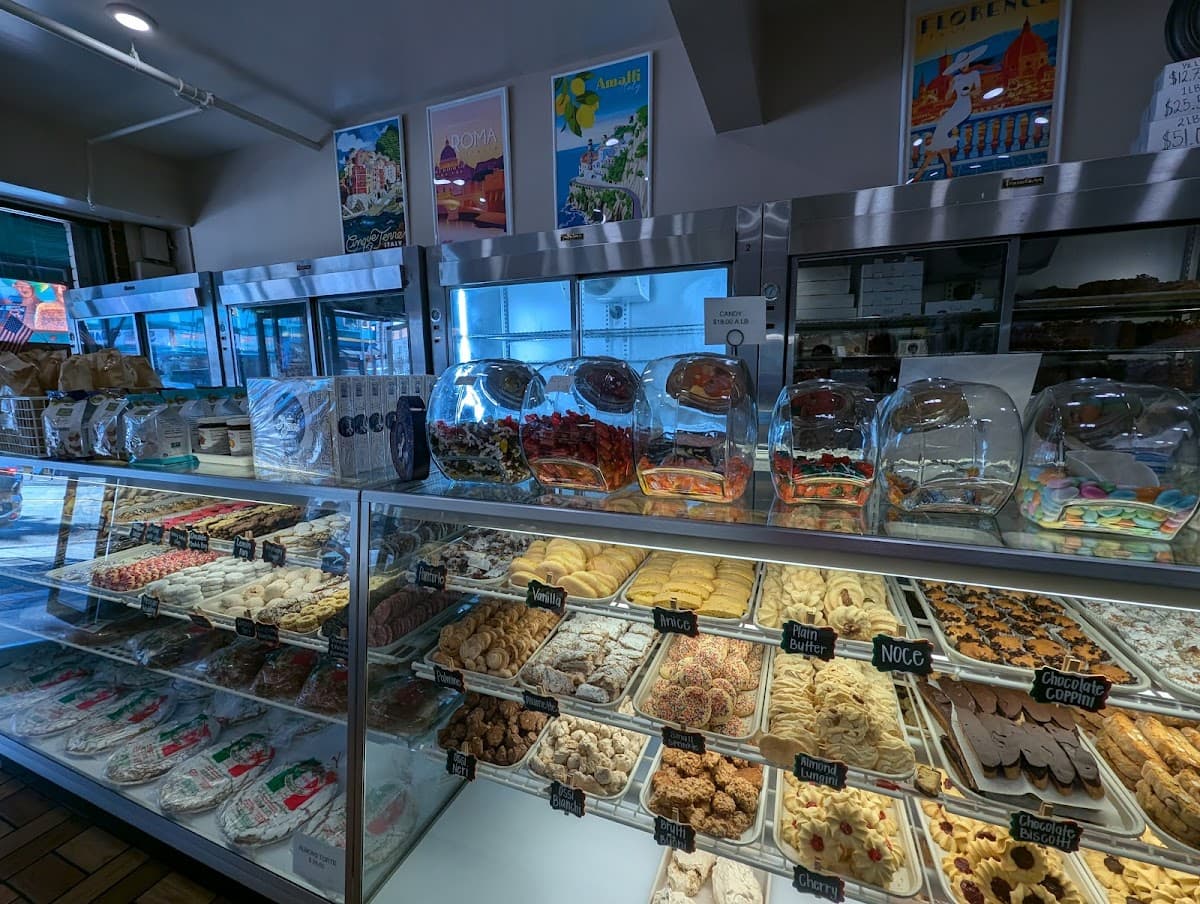 Wedding cake by Dianda's Italian American Pastry