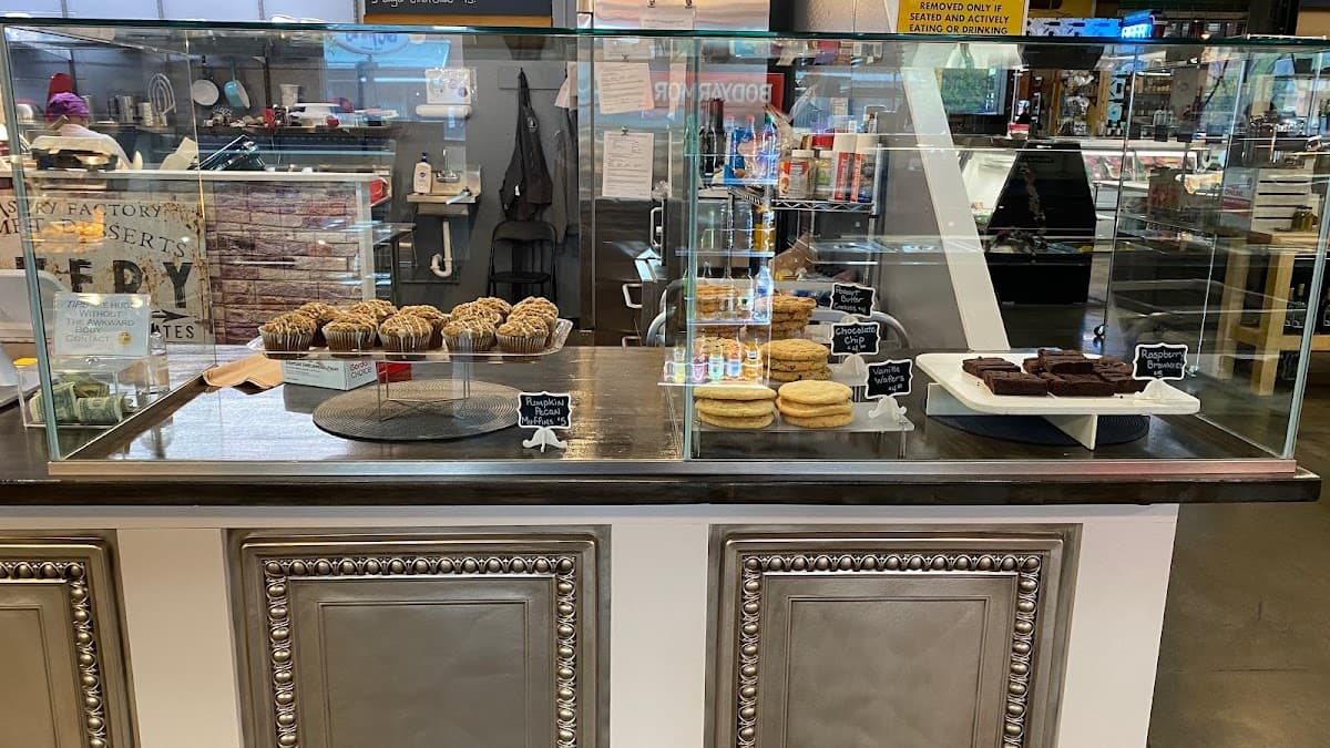 Wedding cake by The Pastry Factory