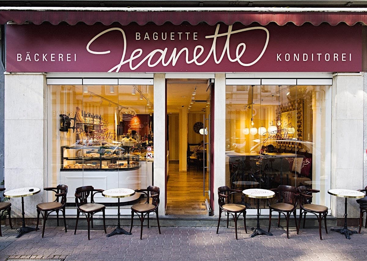 Wedding cake by Baguette Jeanette