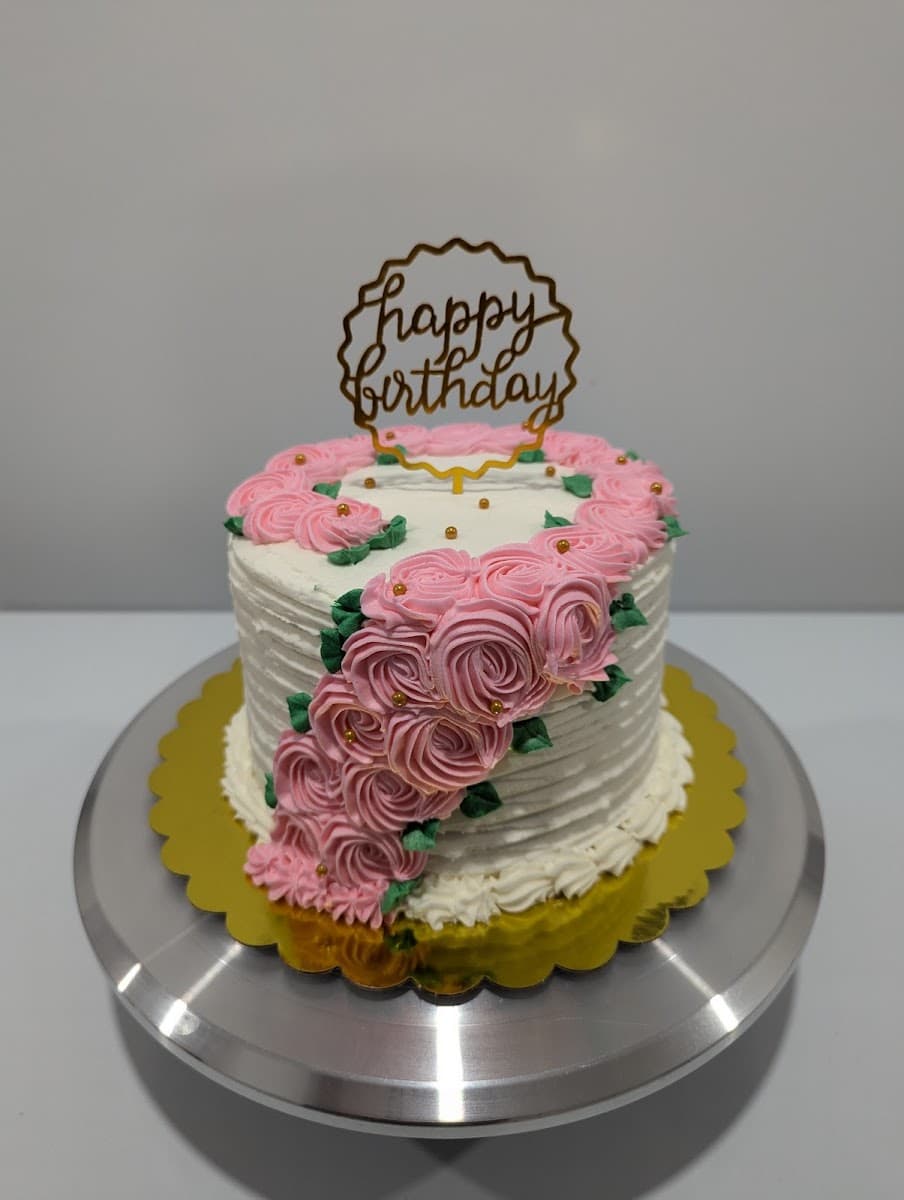 Wedding cake by Rai Bakers