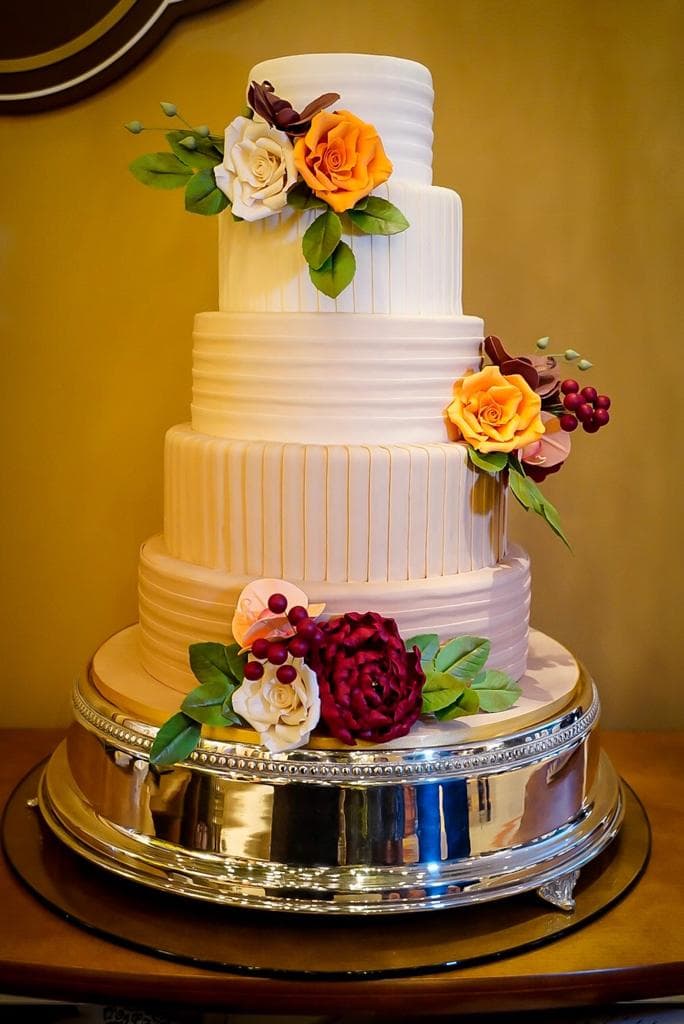 Wedding cake by Delights of Bia
