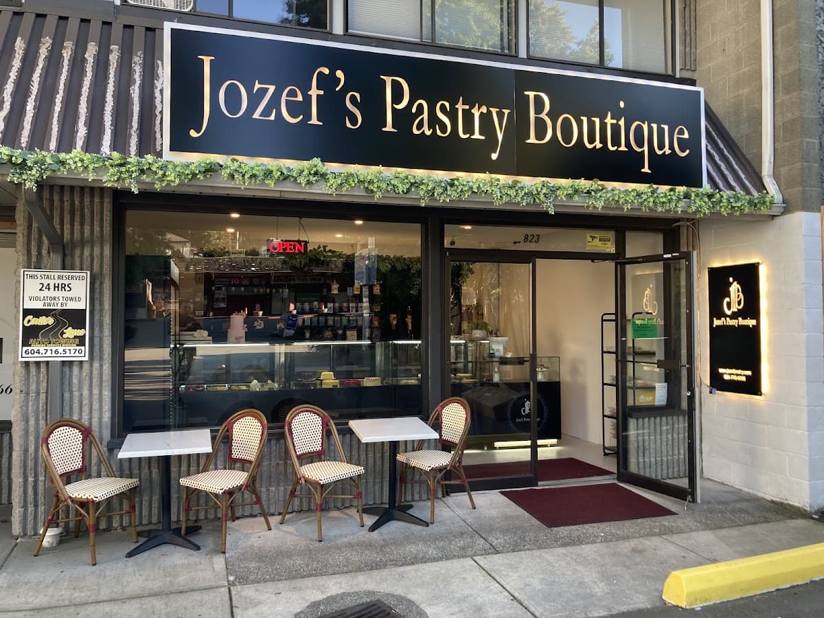 Wedding cake by Jozef's Pastry Boutique