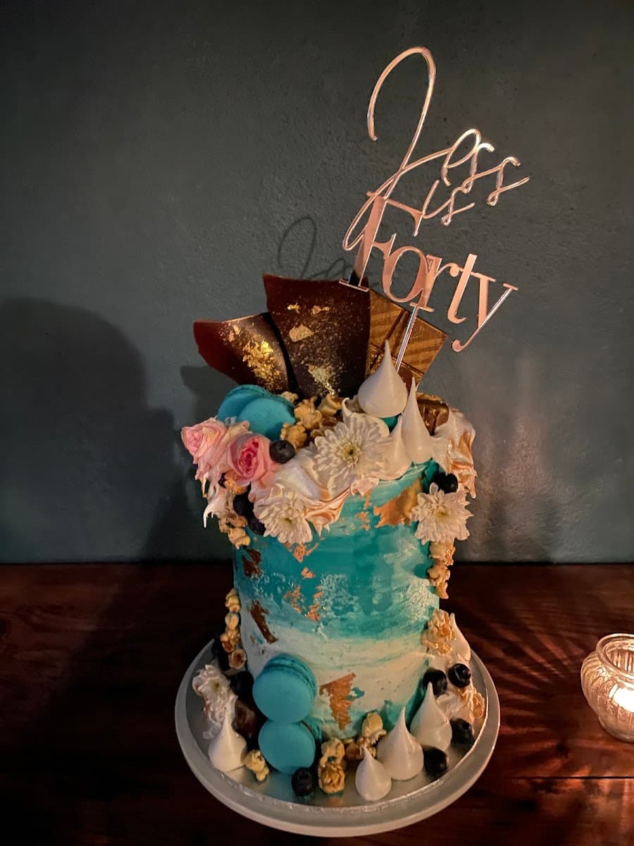 Wedding cake by Marguerite Cakes