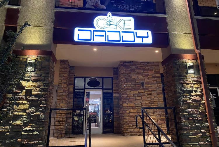 Wedding cake by Designs By Cake Daddy, LLC