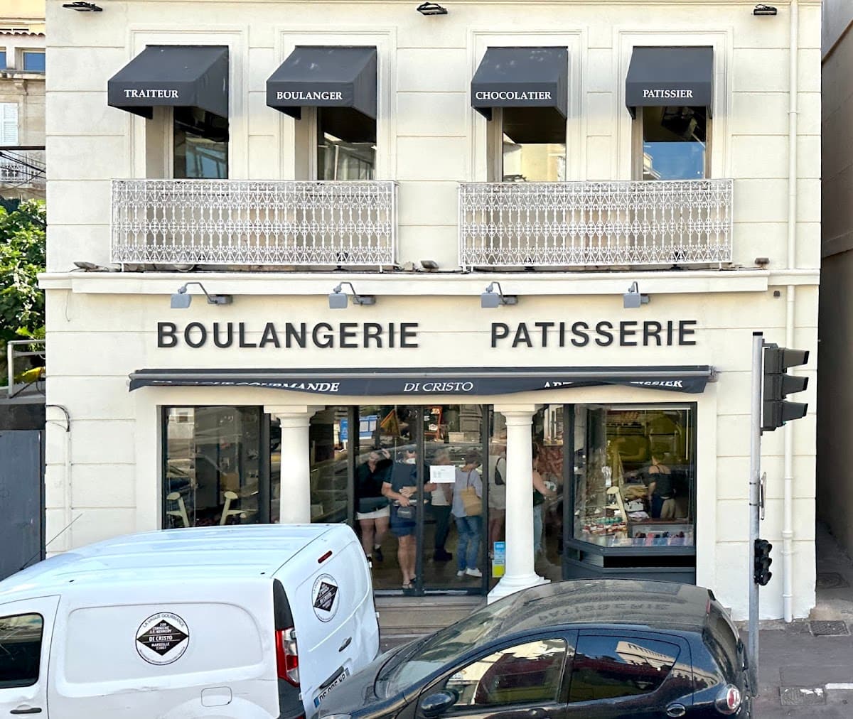 Wedding cake by Boulangerie Pâtisserie