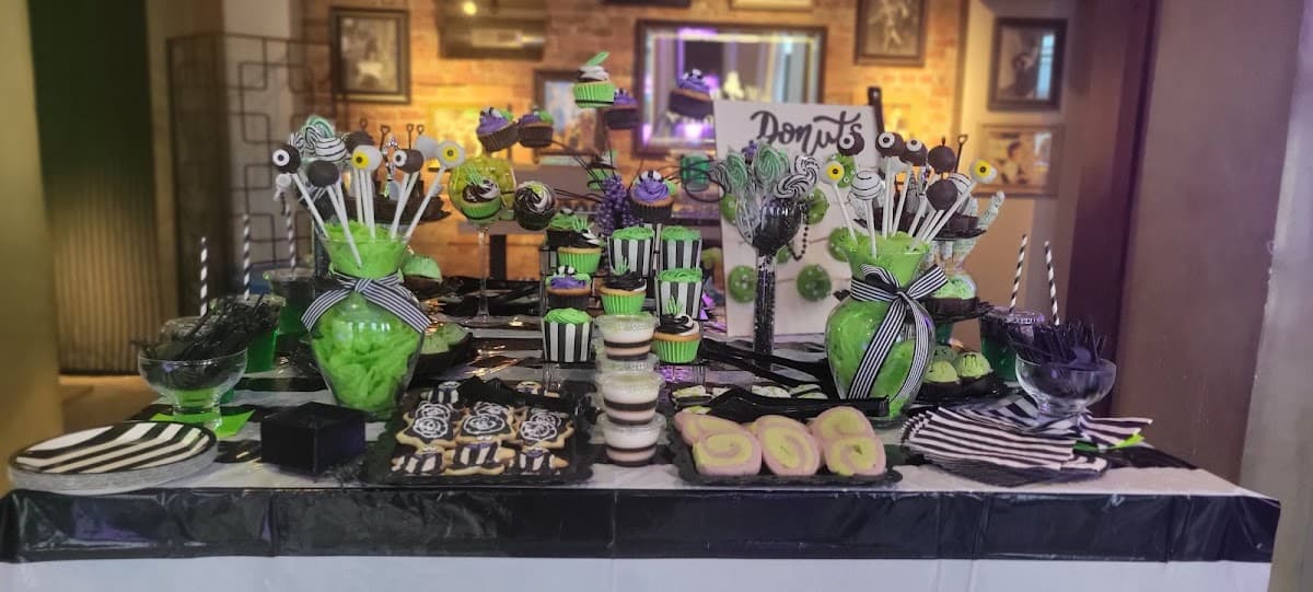 Wedding cake by Way Of Cake