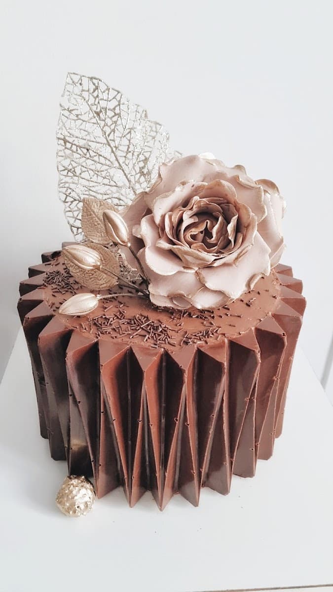 Wedding cake by LK Pâtisserie De Luxe