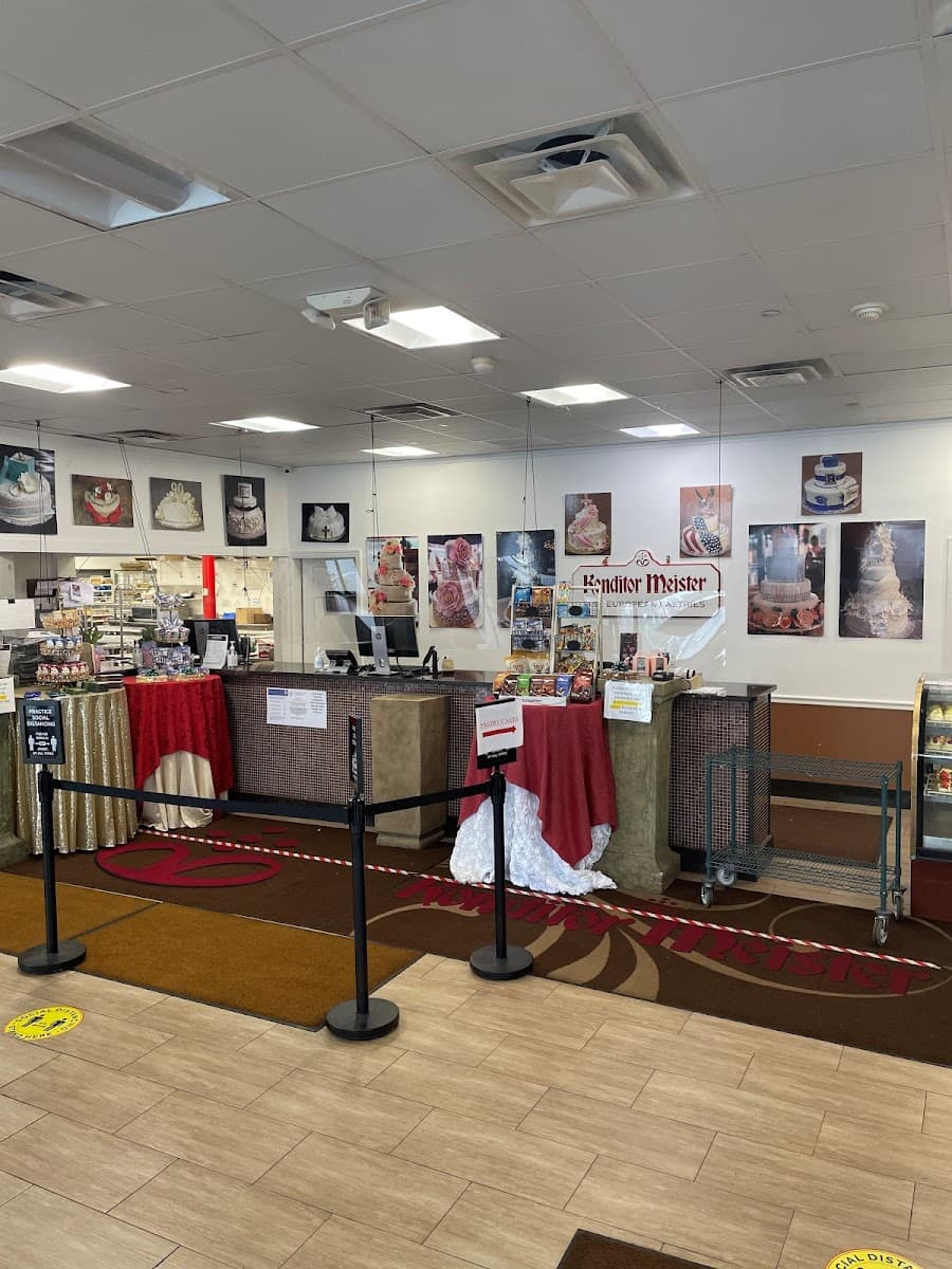 Wedding cake by Konditor Meister