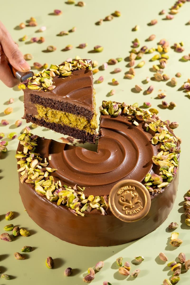 Wedding cake by VANILLA BEANS - Gourmet Cakes, Desserts & Hampers