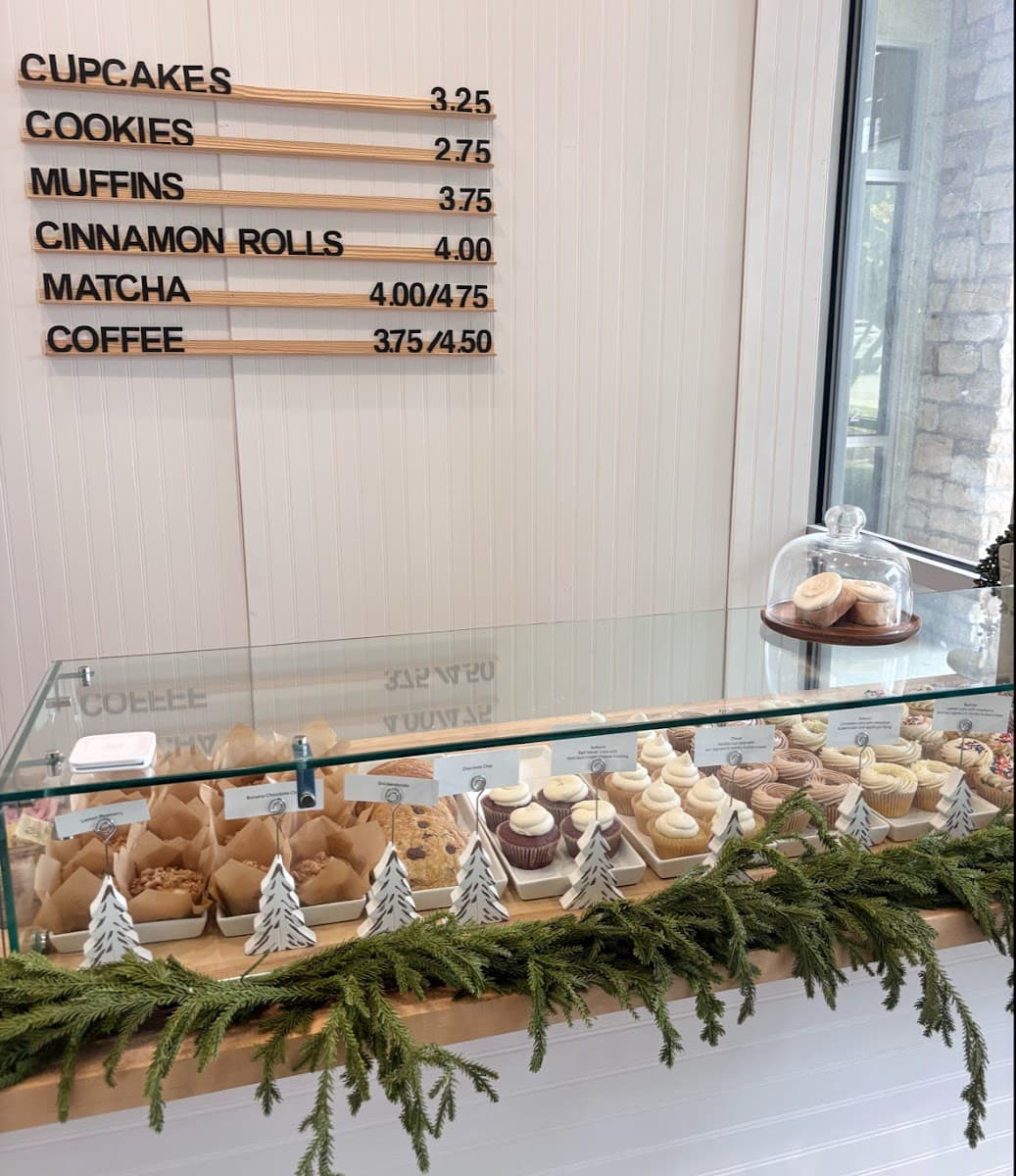 Wedding cake by Buttercream Bakery