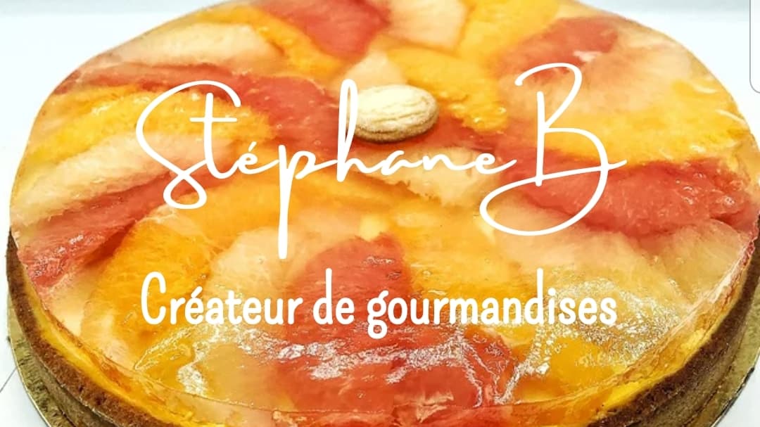 Wedding cake by StéphaneBpâtisseries (Laboratoire de production - Sur commande et sur rendez-vous)