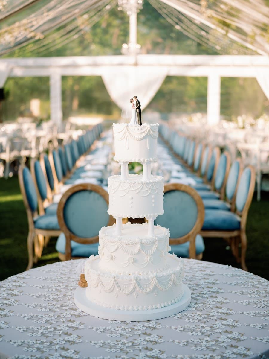 Wedding cake by Fancy Cakes By Lauren