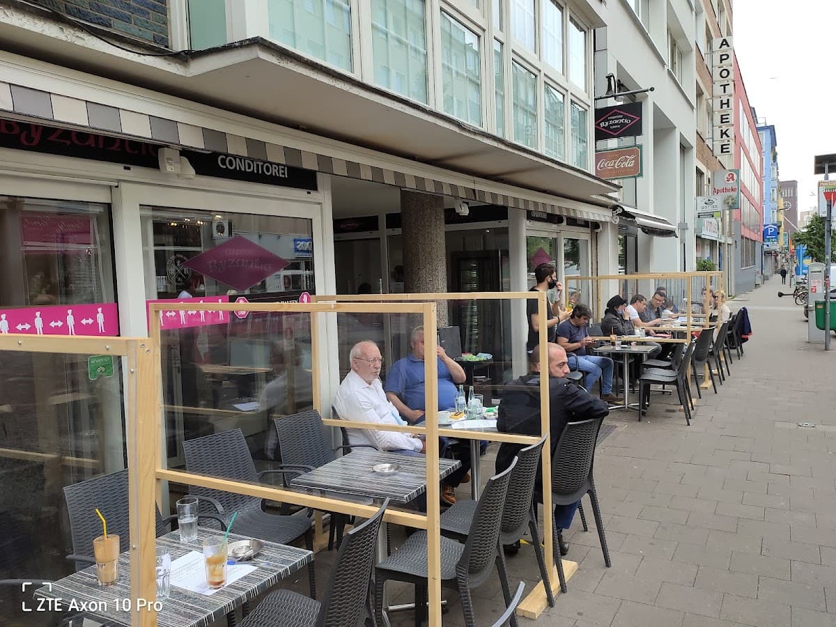 Wedding cake by Byzantio (Confectionery)