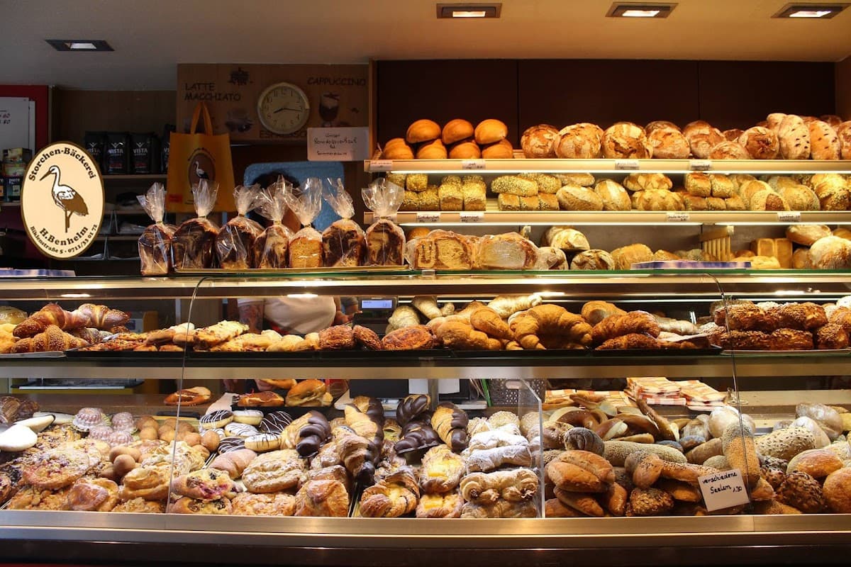 Wedding cake by Bäckerei Konditorei Storchenbäckerei Benhelm | Seit 1929 traditionelle Bäckerei