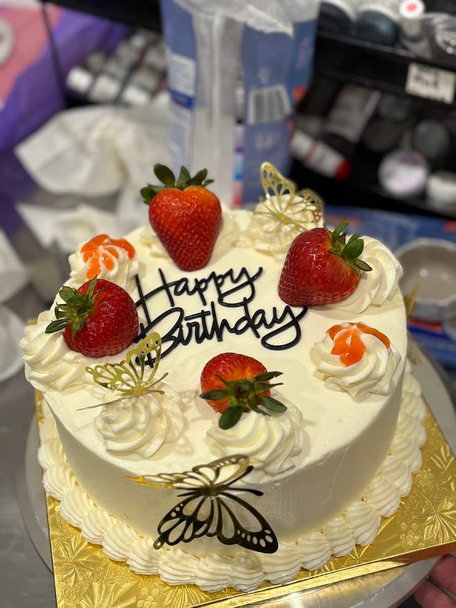 Wedding cake by Abstract Rose Bakery (Home Based)