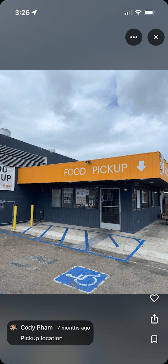 Wedding cake by FLAVORFUL Dessert Atelier