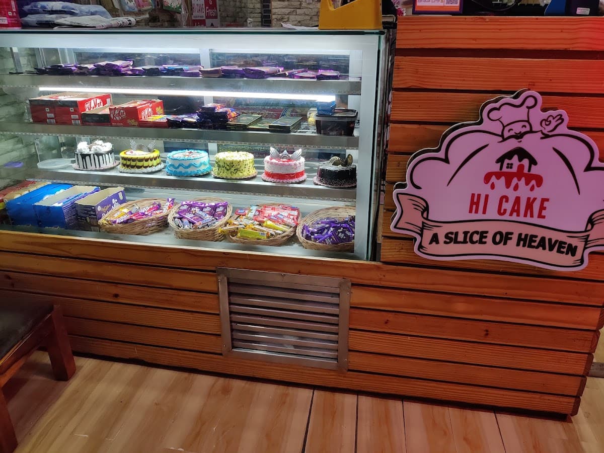 Wedding cake by Hi Cake ( A slice of heaven )