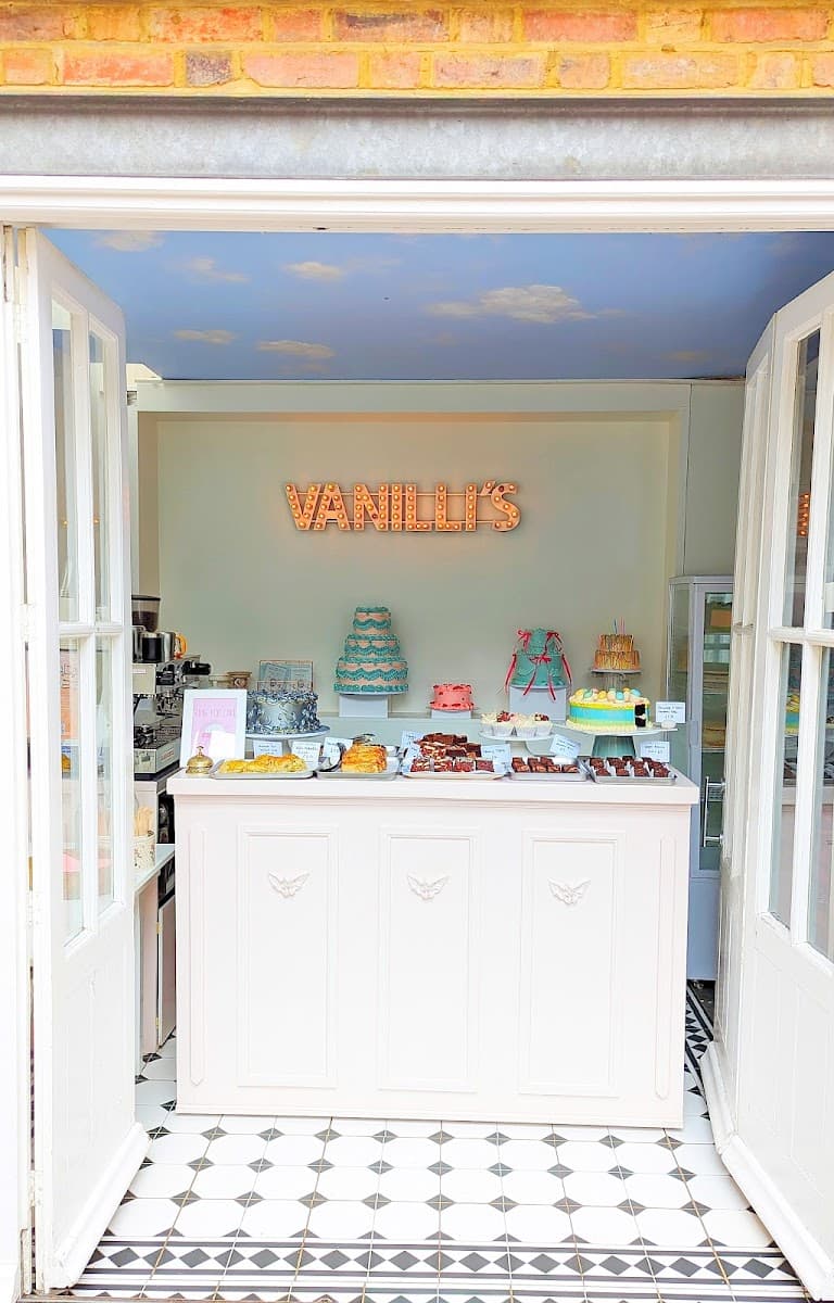 Wedding cake by Lily Vanilli Bakery