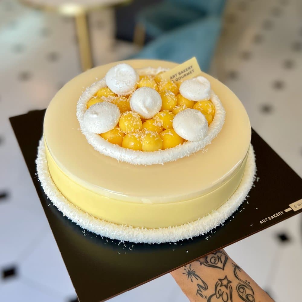 Wedding cake by Wedding and Birthday Cakes by Art Bakery (Delivery only)