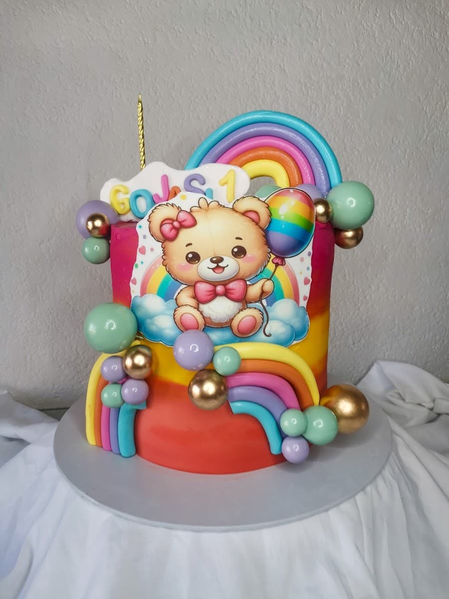 Wedding cake by Themsie Bakes