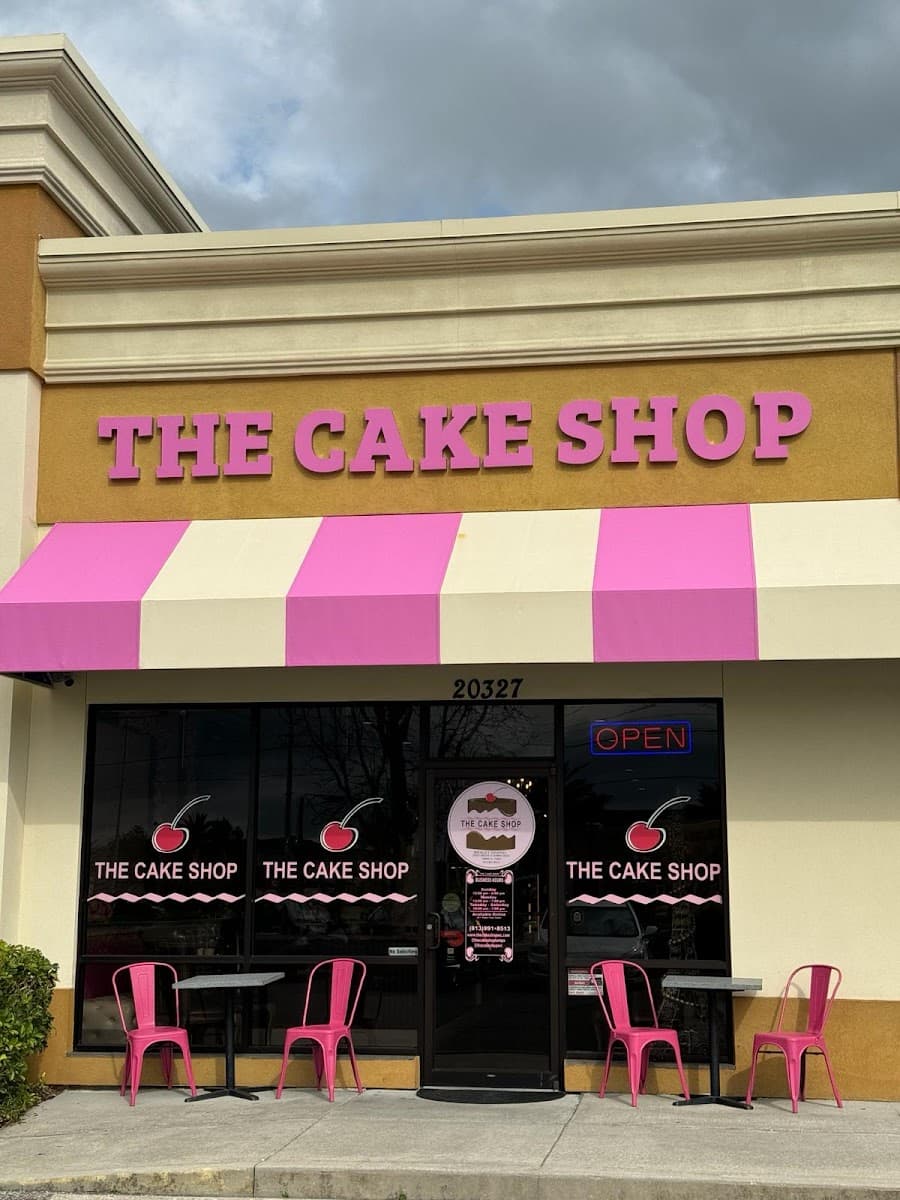 Wedding cake by The Cake Shop Wesley Chapel