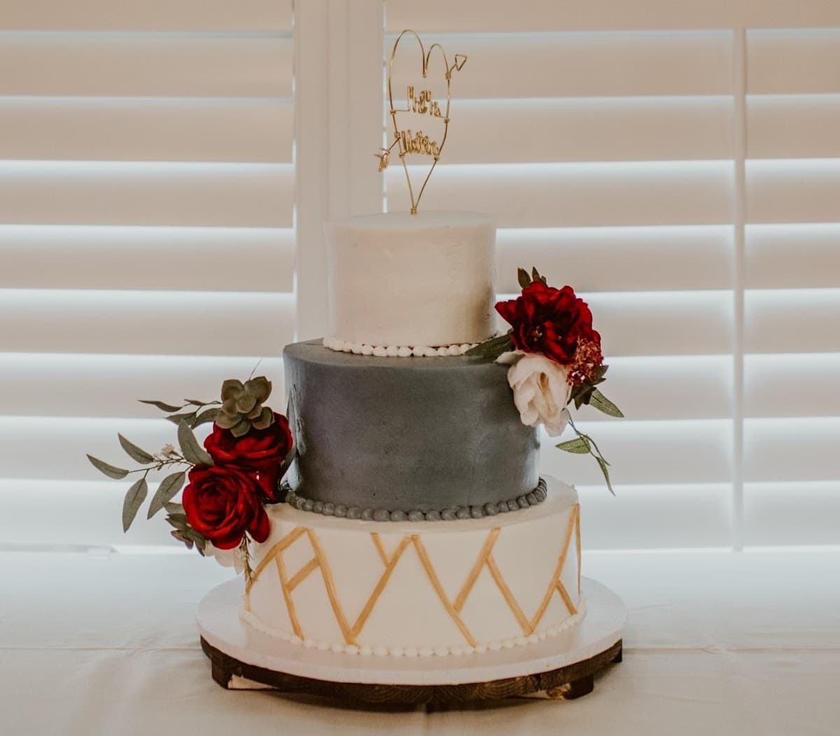 Wedding cake by Cakes By Reva