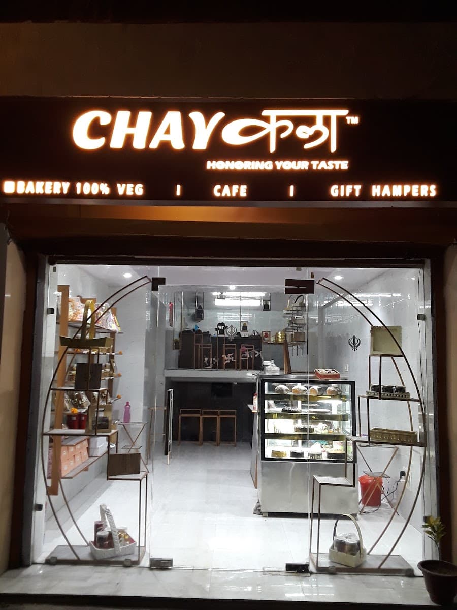 Wedding cake by Chaykala Cakes & Bakery | Online Cake Delivery in Delhi