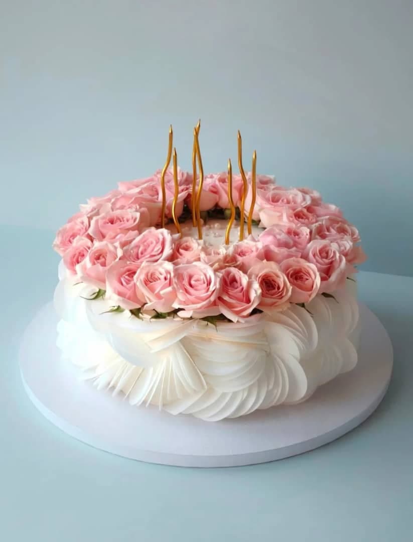 Wedding cake by Tastybakes.ng
