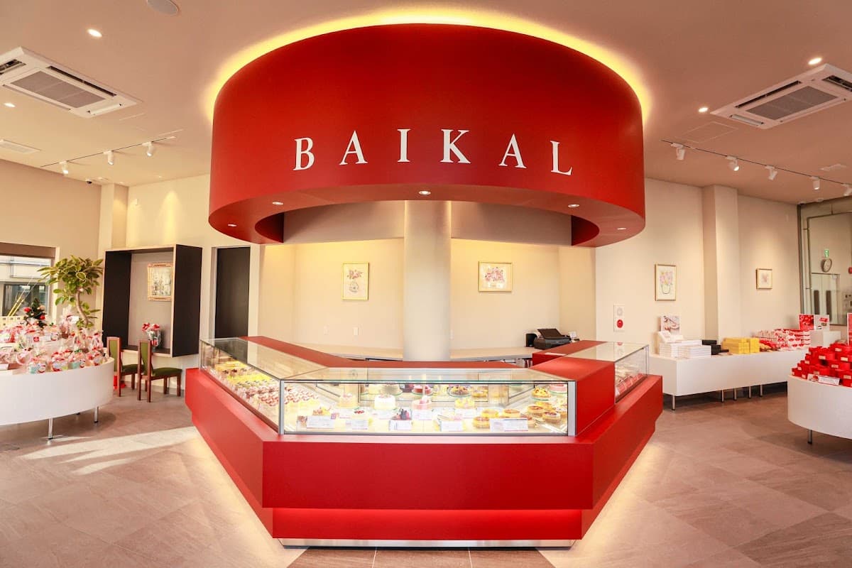 Wedding cake by BAIKAL Shimogamo Main Store