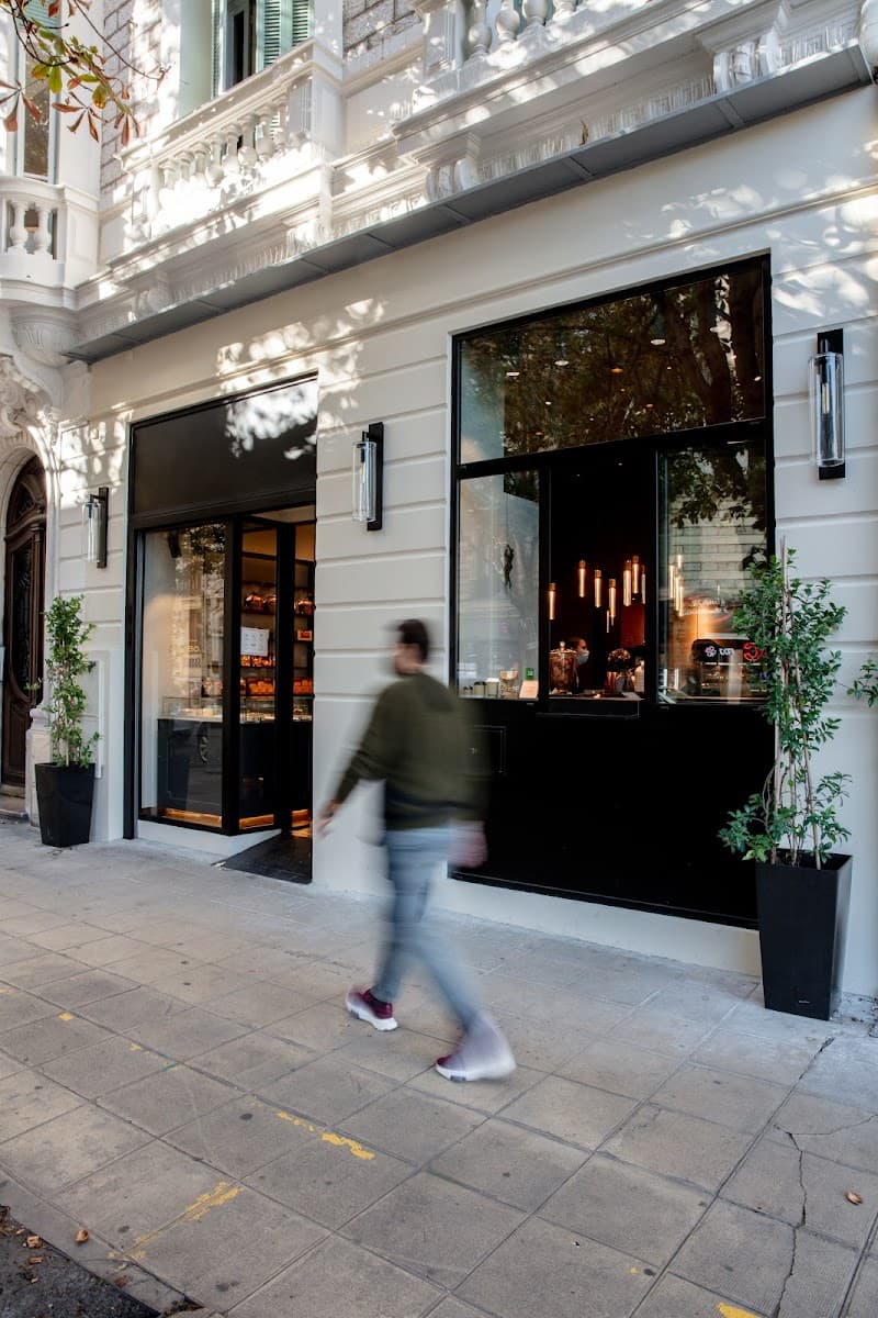 Wedding cake by Déli Bo