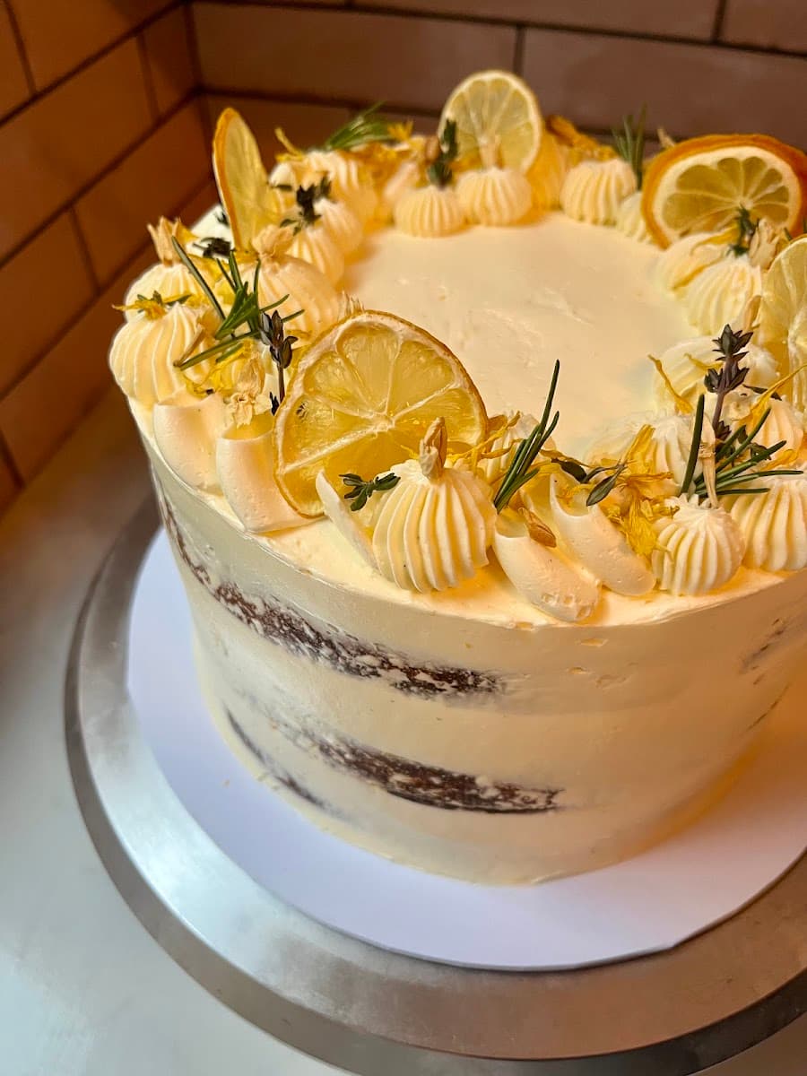 Wedding cake by Blue Door Bakery MCR