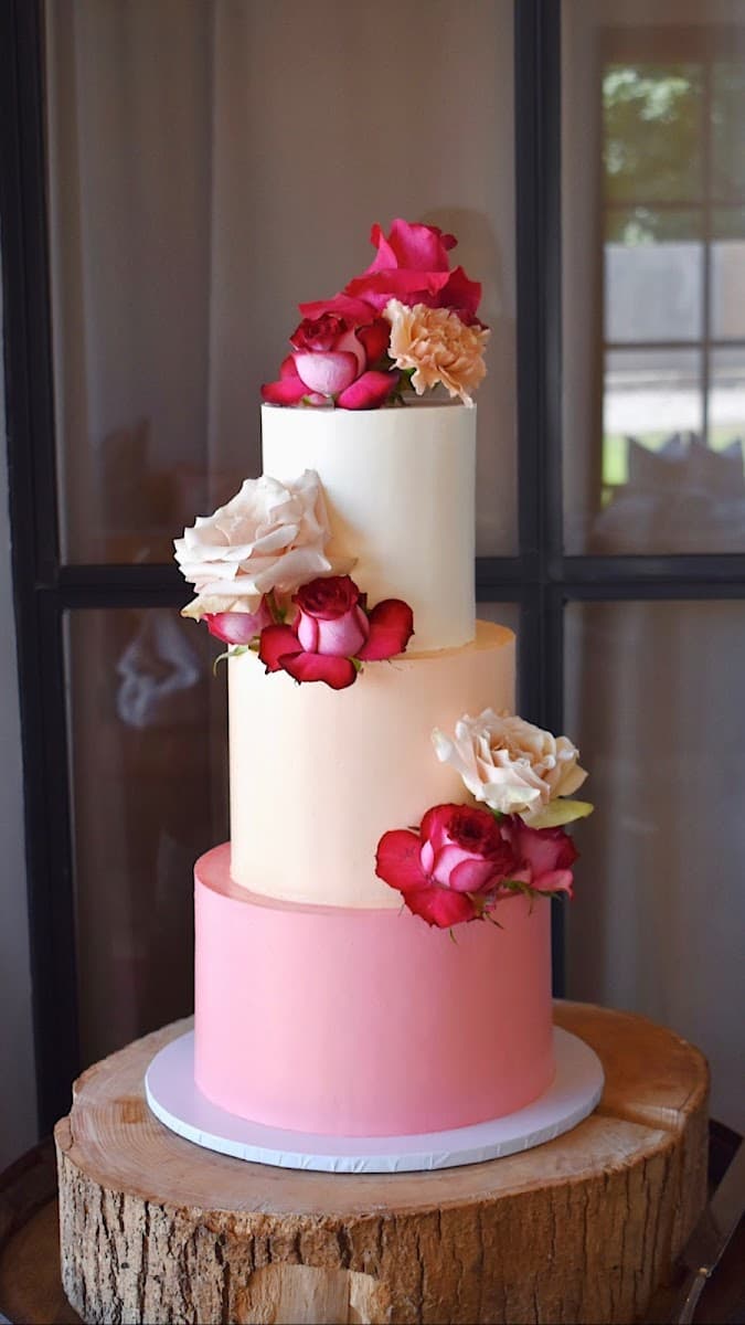 Wedding cake by Sarah McNally Bespoke Cakes