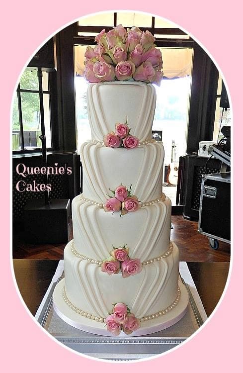 Wedding cake by Queenie’s Cakes