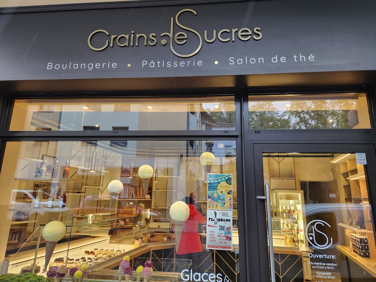 Wedding cake by Grains de Sucres