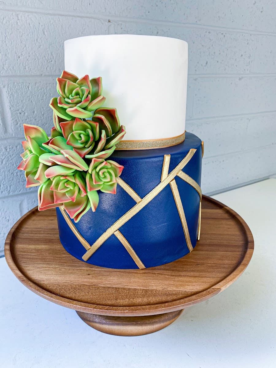 Wedding cake by Love and Cake