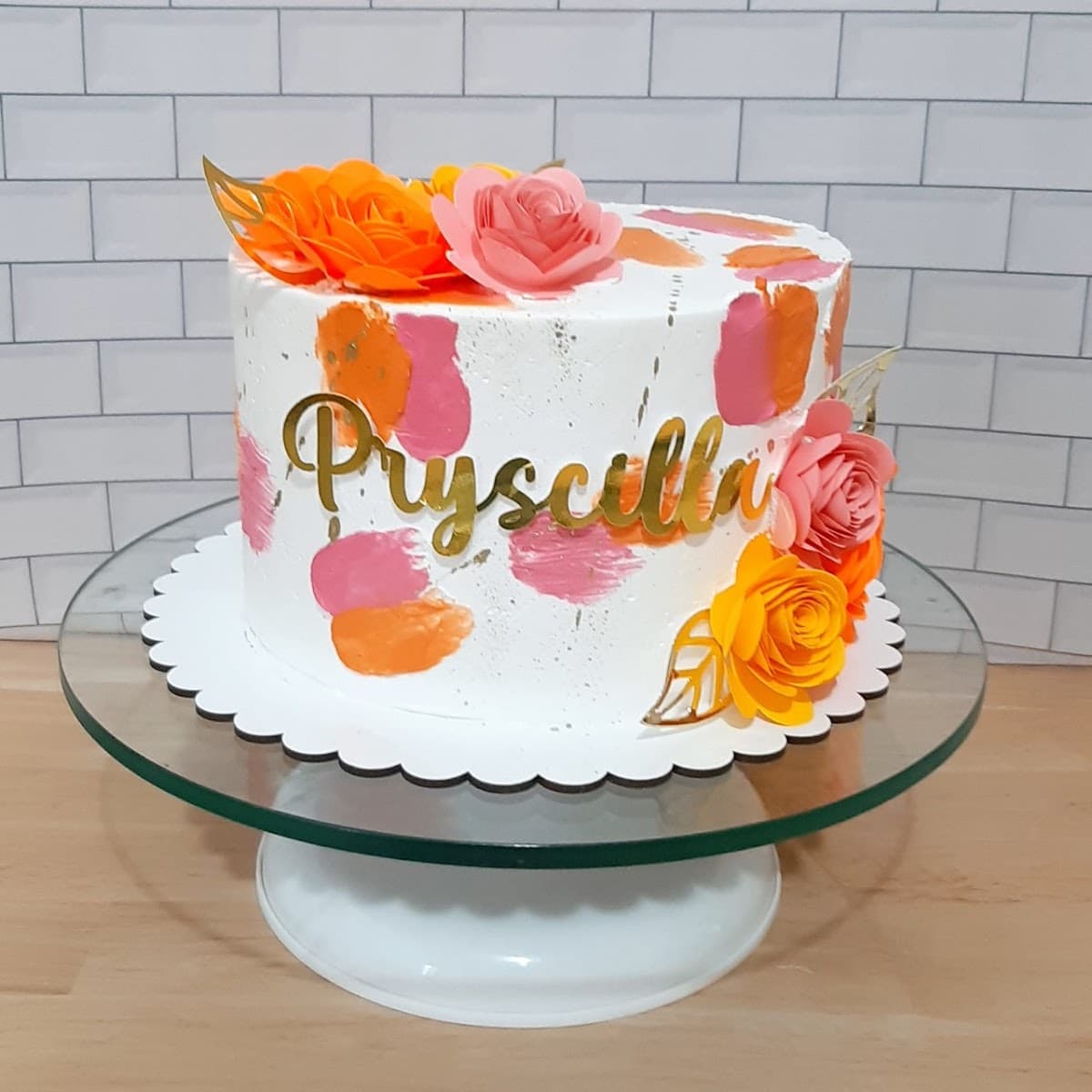 Wedding cake by Mika's Cake - Confeiteira Mikaele para Bolo de aniversário