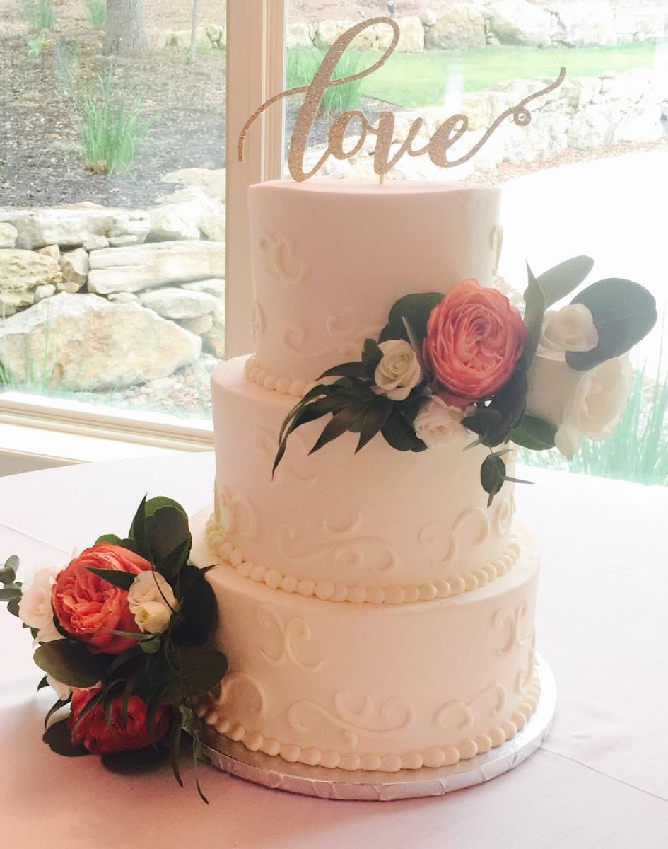 classic wedding cake style