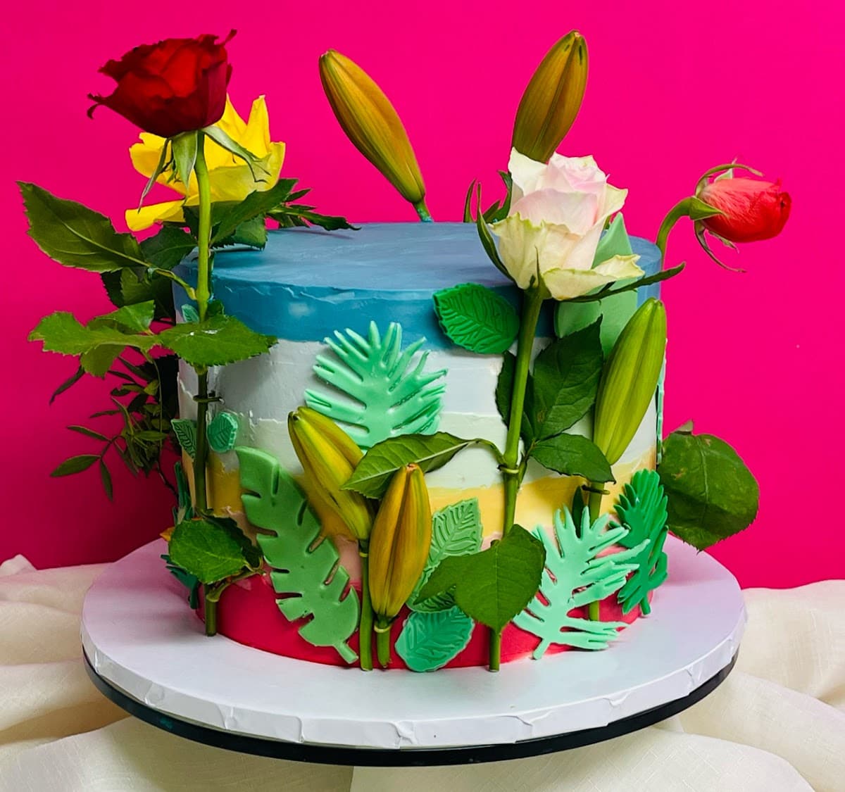 Wedding cake by Lea Alfano Sweets And Cakes