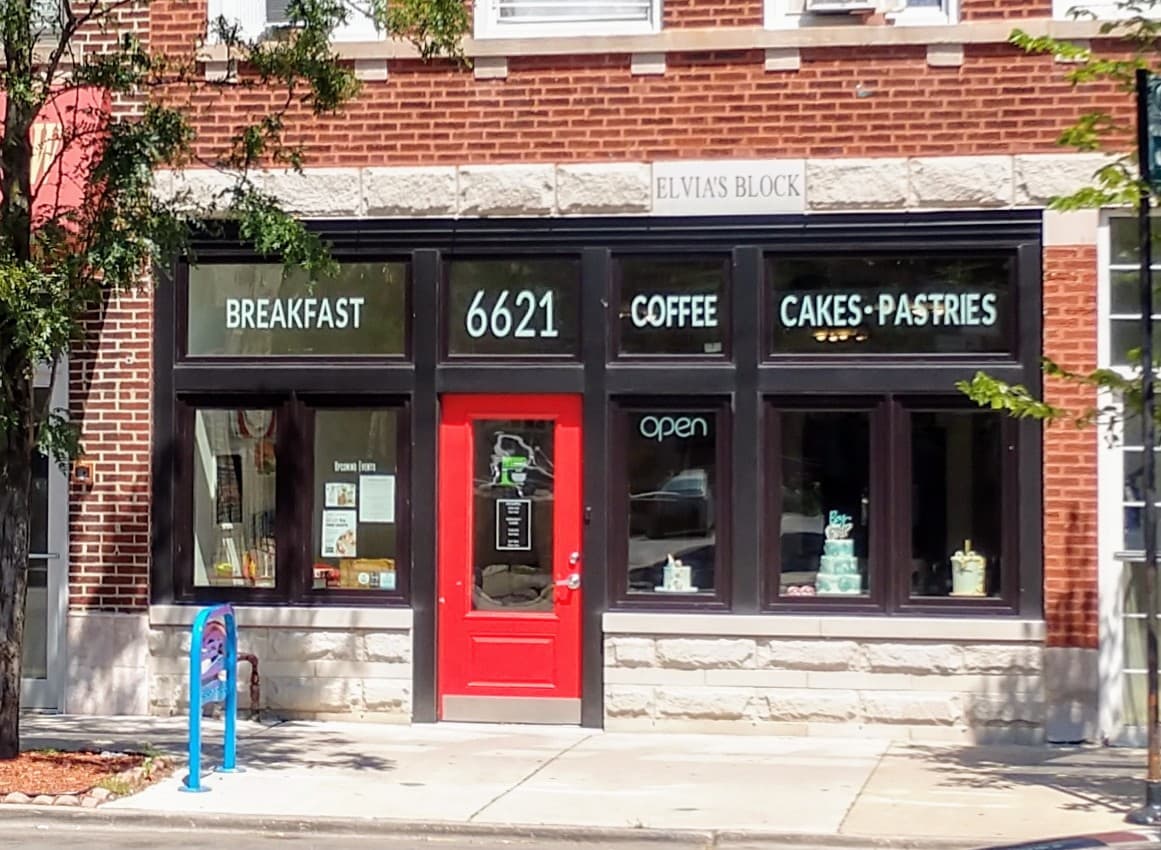 Wedding cake by Life’s Sweet Inc