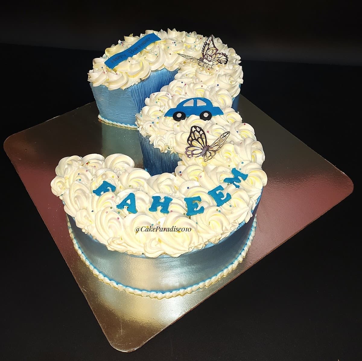 Wedding cake by Cake Paradise