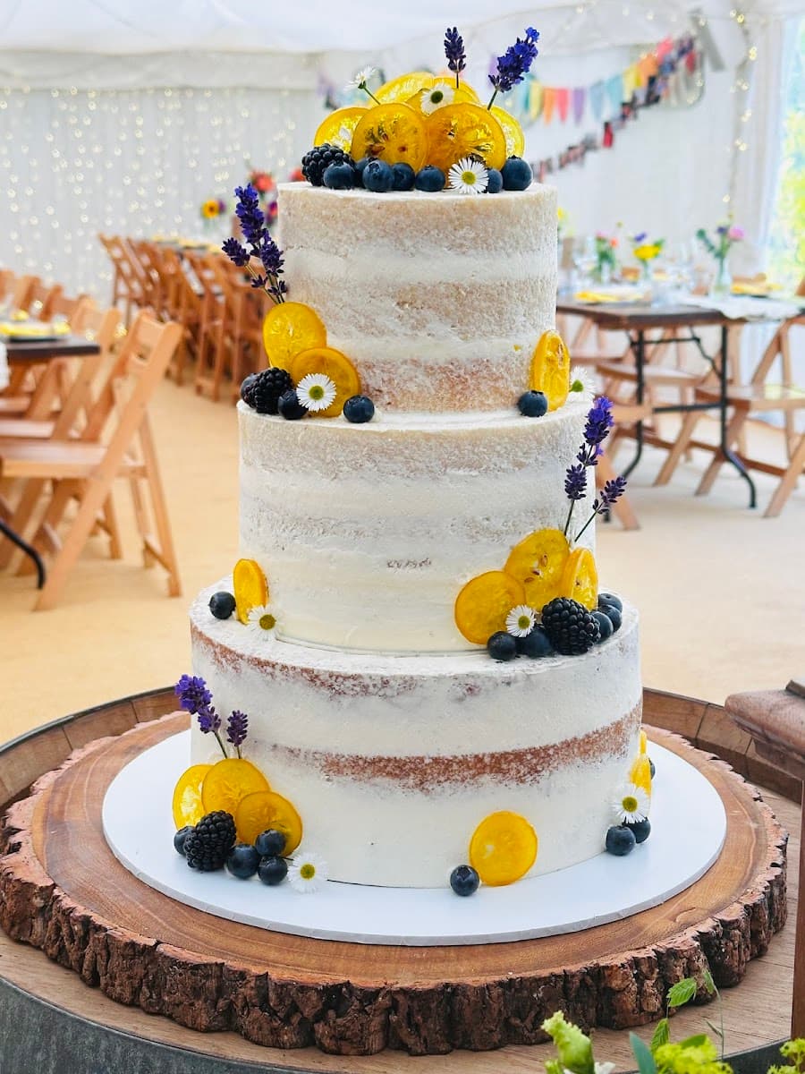 Wedding cake by Cakes by Anusha