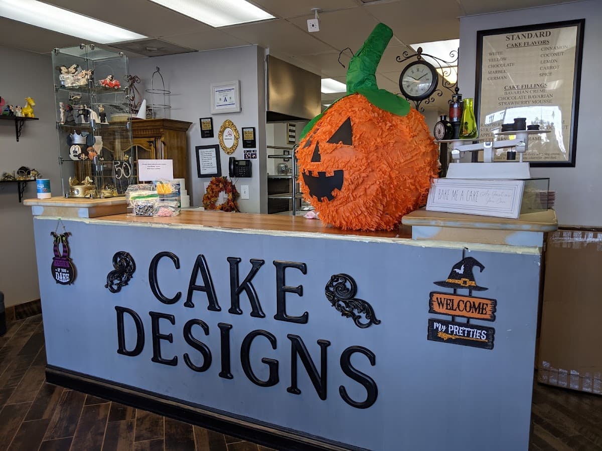 Wedding cake by Cake Designs