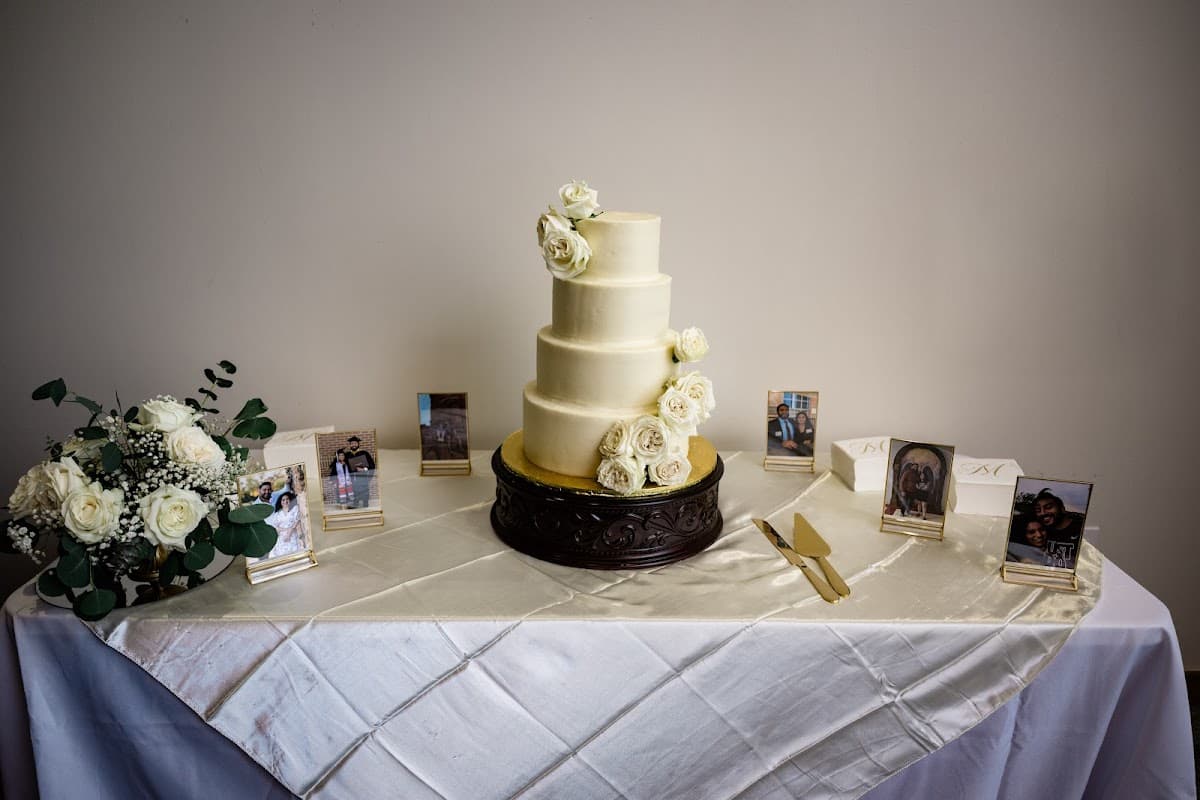 Wedding cake by The Cake Shop