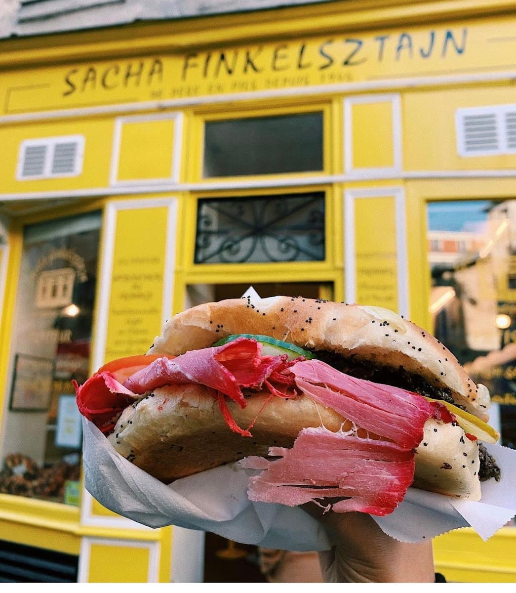 Wedding cake by Sacha Finkelsztajn - La Boutique Jaune